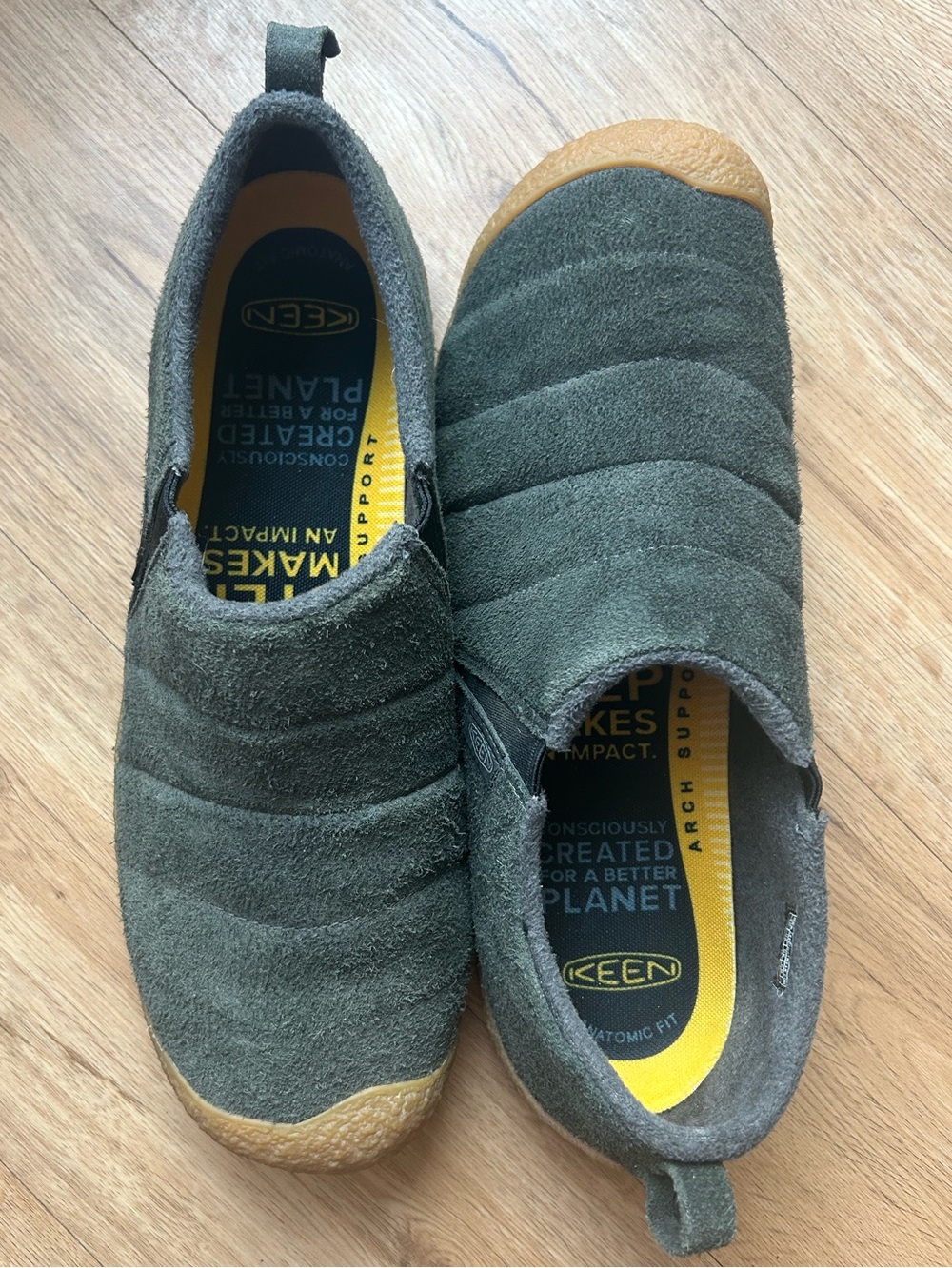 Keen Howser Harvest Suede Slip-On Mocs Shoes Gray Black Sz 13 Upcycled Leather